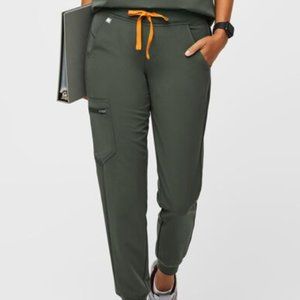 NWT Zamora Jogger Scrub Pants